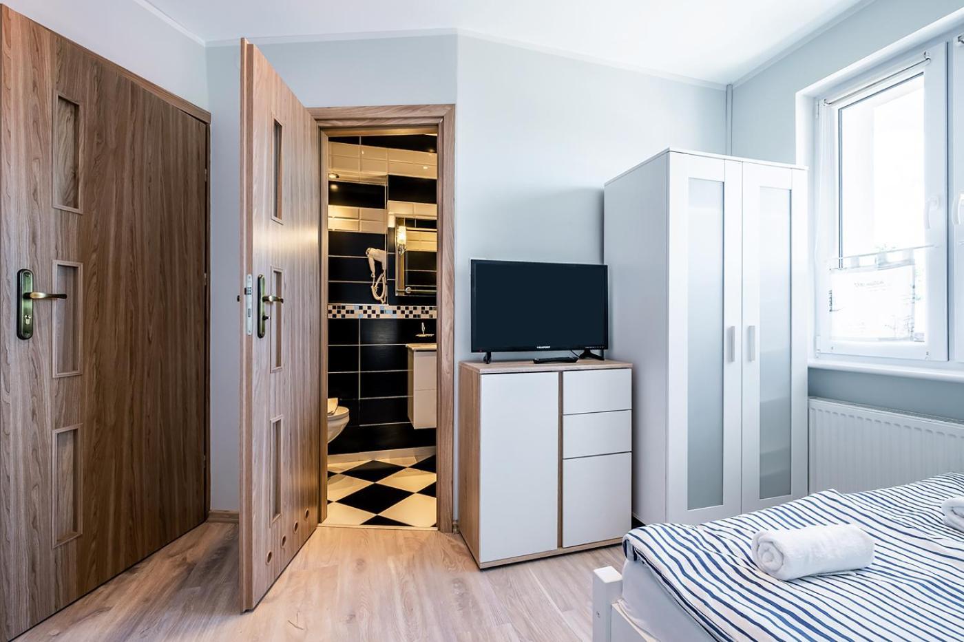 Bedroom ウェバ エクステリア 写真